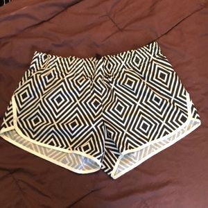 Women’s water shorts- nwot, euc